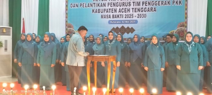 Bupati Salim Fakhry Kukuhkan TP PKK Agara