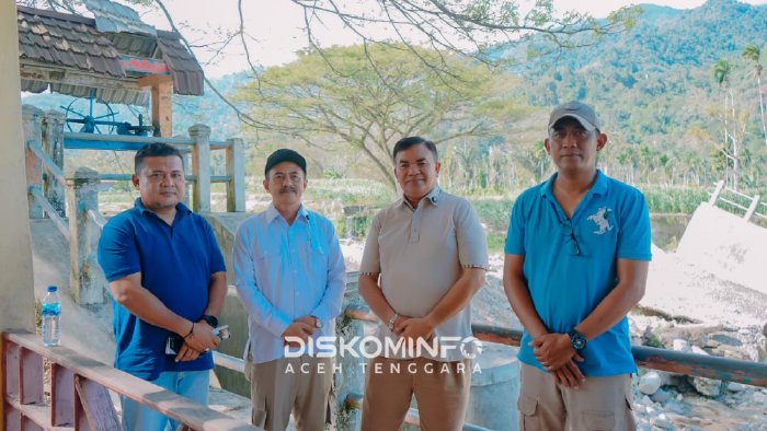 Bupati Fakhry dan Ketua Satgas Swasembada Pangan Tinjau Irigasi Rubuh di Aceh Tenggara
